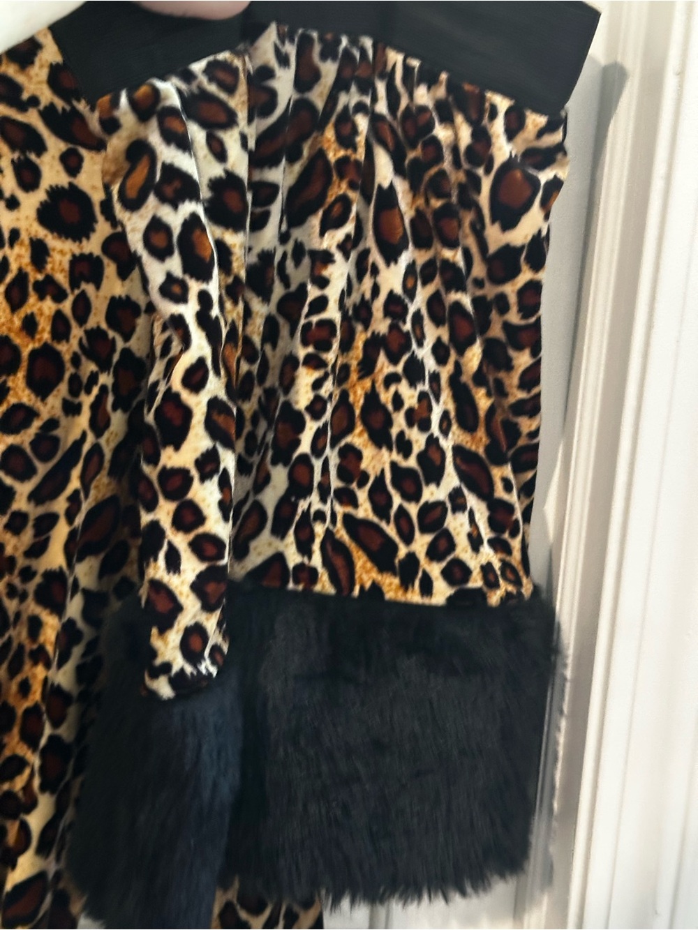 Leopard Print Faux Fur Trim Halloween costume and Belt & Boot Covers - Picture 7 of 7
